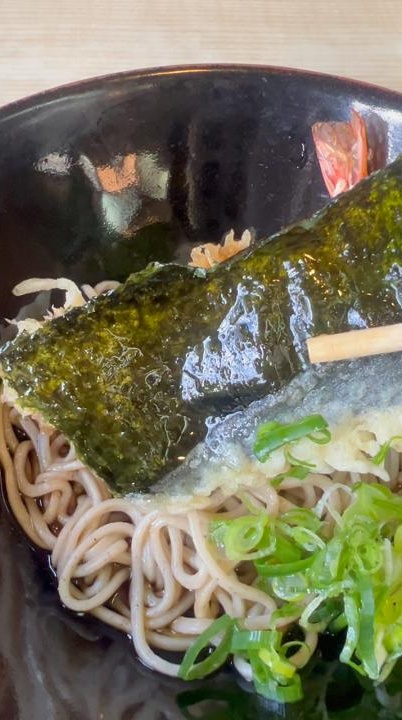 Nori seaweed tempura in Sakai Sunaha soba